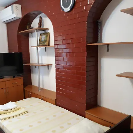 Casa Cu Foisor Casa de hóspedes 3*